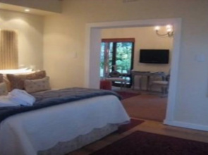 Fernwood Manor