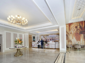 Vienna Hotel (Liangshan Yanyuan Branch)(维也纳酒店（凉山盐源店）)