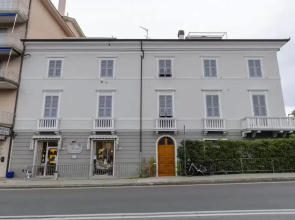 JOIVY Elegant Flat near Seaside