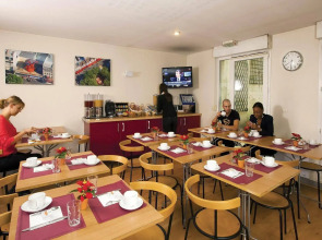 Séjours & Affaires Pantin Charles de Gaulle