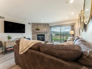 Lake Forest #104d By Summit County Mountain Retreats