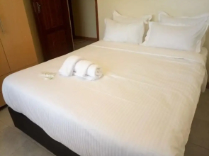 Zebu Lodge And Luxury Hotel