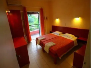 Zefiros Apartments