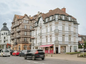 Renovated Flat Near Beach