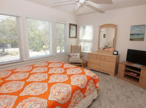 PA Paradise 1164 - 5 Br Home