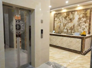 Liguo New Crown Holiday Hotel