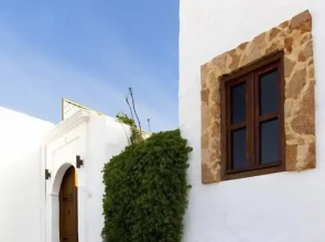 Casa Lindos Cottage