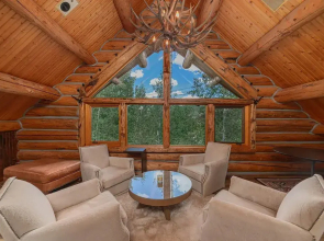 The Touchstone by Boutiq