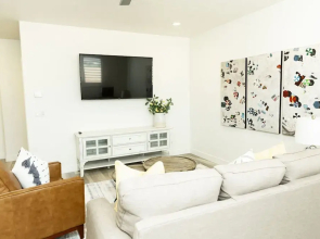 Sunny Days by Freedom Vacation Rentals