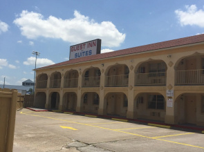 Guest Inn & Suites
