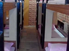 Centralline Guest House