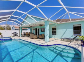 Saltwater Pool & Spa at Home in Bradenton