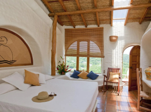Pelican Eyes Resort & Spa