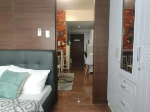 Fully Furnished 1 Bedroom at SMDC Air Residence with Balcony City View