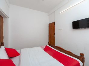 OYO 19663 Greenways Residential Homestay