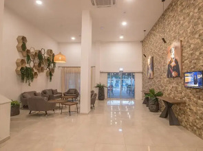 Bohemian Gardens Hotel