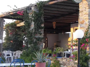 Hippocampus Club Naxos