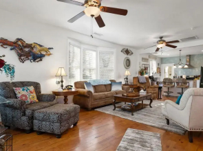 Virginia St Dollhouse