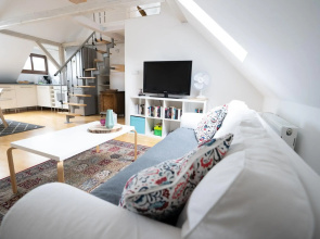 Apartment 27