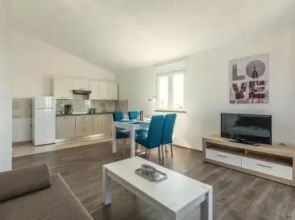 One-Bedroom Apartment in Fazana
