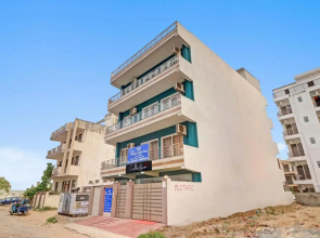 Majestic Guest House