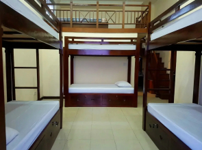 House Of D16 Hostel
