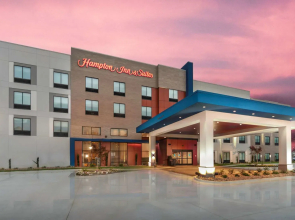 Hampton Inn & Suites Conway