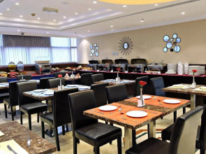 Signature Inn Deira - Free Parking