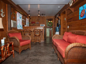 Blue Island Divers Casa Descanso