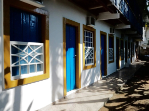 Suites Casa da Colonia