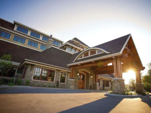 Tamarack Lodge of Traverse City