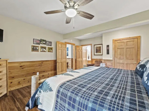 Dancing Bear Lodge 6 Bedrooms 6 Bathrooms Home