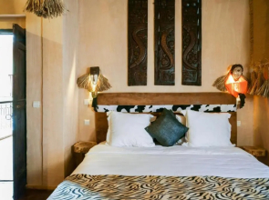 6 bedrooms villa with private pool jacuzzi and furnished terrace at Marrakech