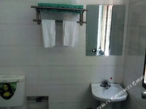 Xingyi Xianghong Inn(兴义湘宏旅馆)