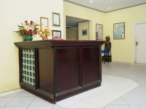 Hotel Pelangi Harapan by OYO Rooms