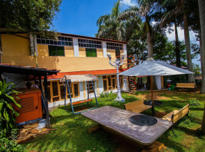 Livgrand - Clifton Inn Resorts, Yercaud - Residenza