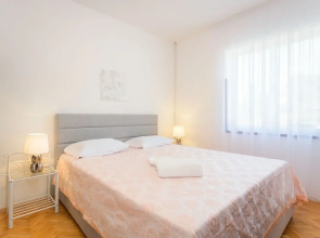 Maris Pula in Pula With 2 Bedrooms and 1 5 Bathrooms