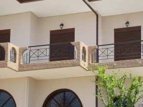 A Wonderful Small Apartment for 4 Very Close to a Great Beach