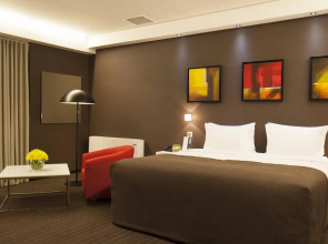 Ramada Hotel and Suites Baku