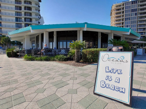 Edgewater Beach & Golf Resort by Panhandle Getaways