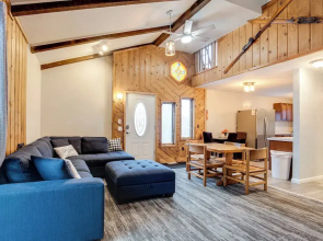 Iron River Retreat w/ Sauna: Walk to Ski Brule!