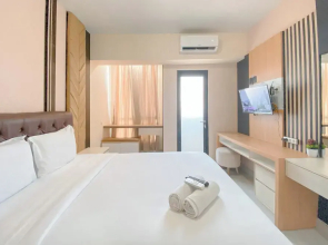 Restful And Homey 1Br Without Living Room At The Alton Apartment