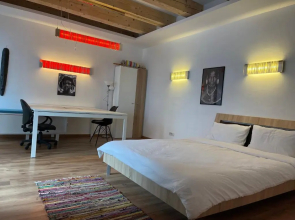 Savoya4 Old City Center Self Checkin WorkspaceStudio