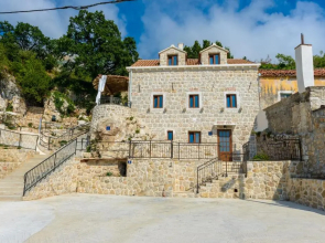 Villa Stone-Exceptional private Estate