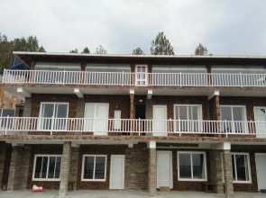 Kasar Rainbow Yoga Retreat