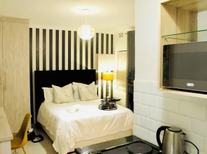 Exquisite 1-bed Apartment in Sandton