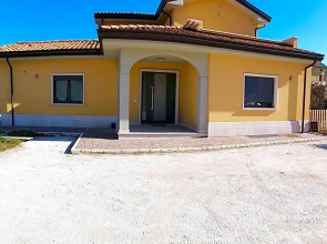 Horse House
