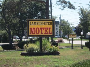 Lamplighter Motel - Clinton, Connecticut