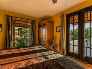 Casa De Amigos by Casago