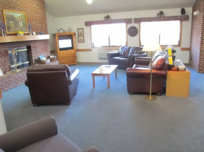 Tivoli Inn & Suites